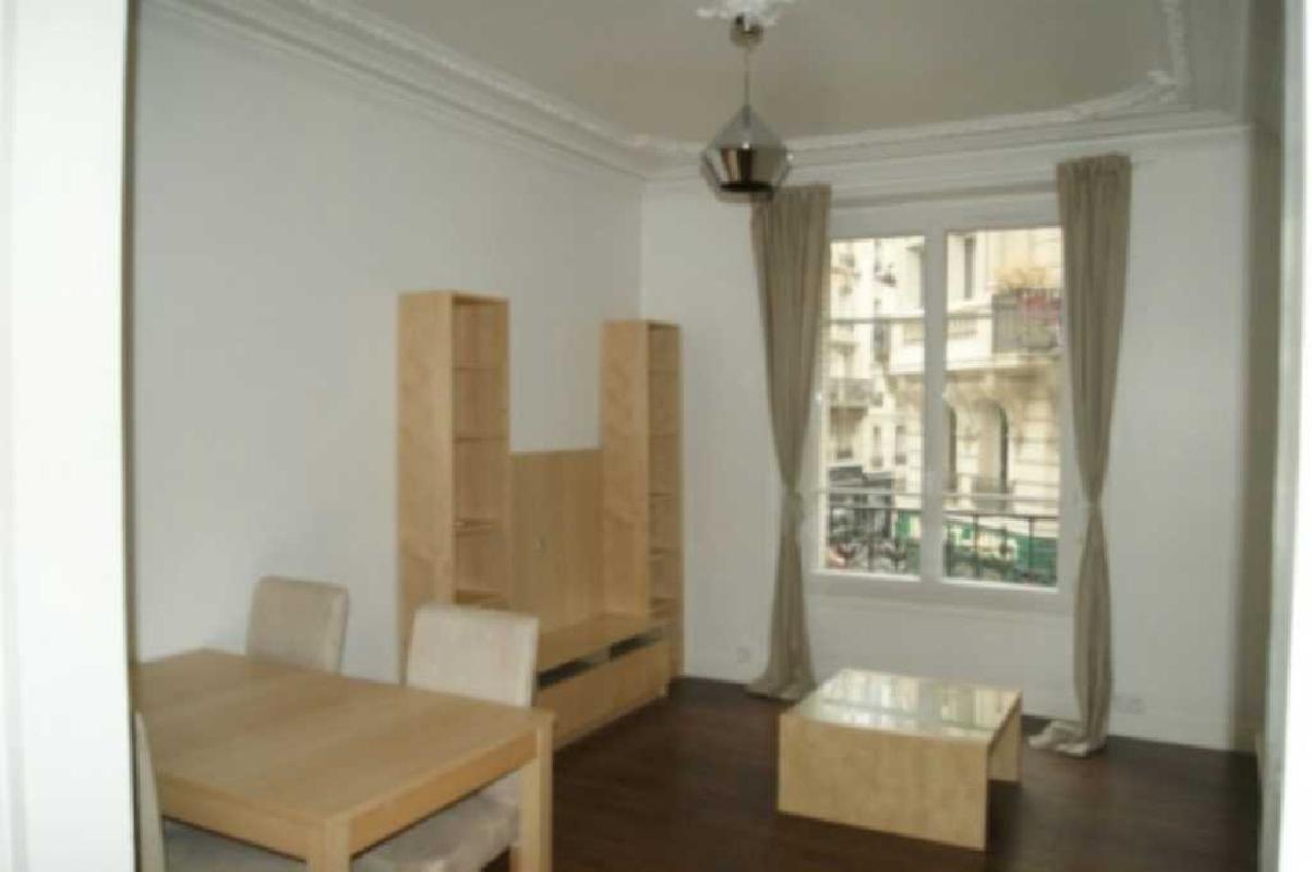 Appartement 2 Pièce(s) PARIS 18EME ARR.
