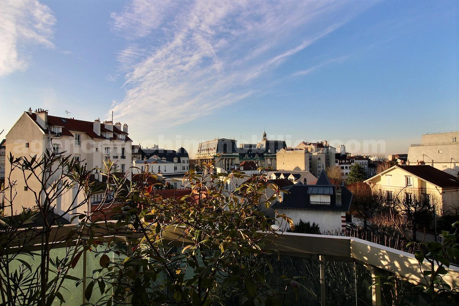 Loft 5 Pièce(s) SAINT-MAUR-DES-FOSSES