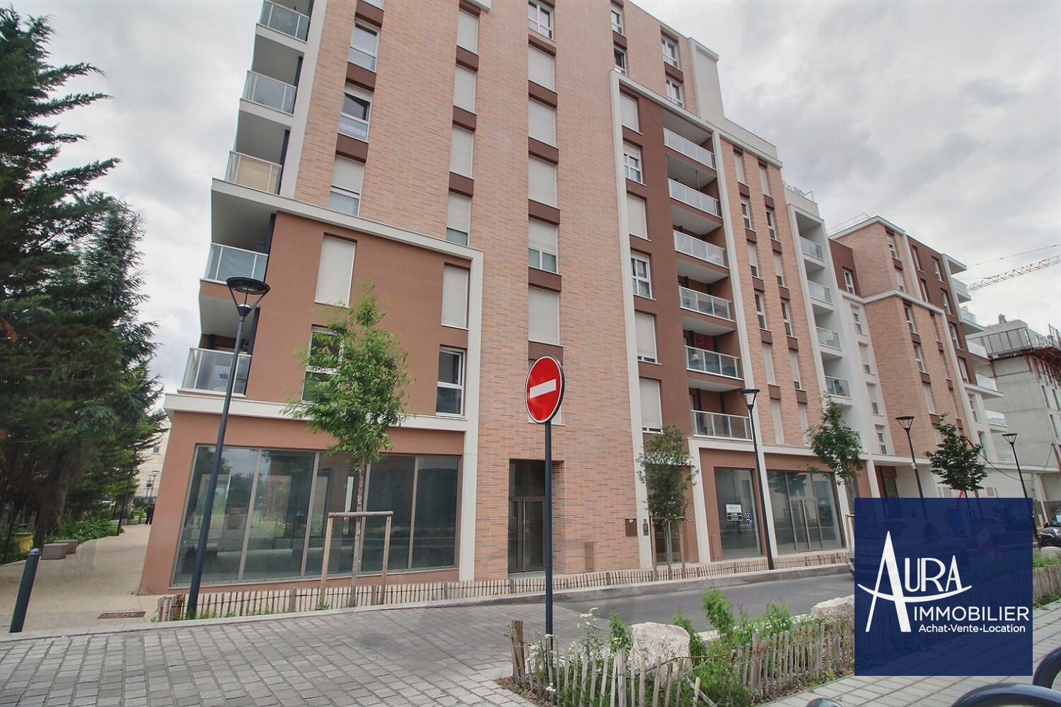 Appartement 3 Pièce(s) ROMAINVILLE - Photo 3