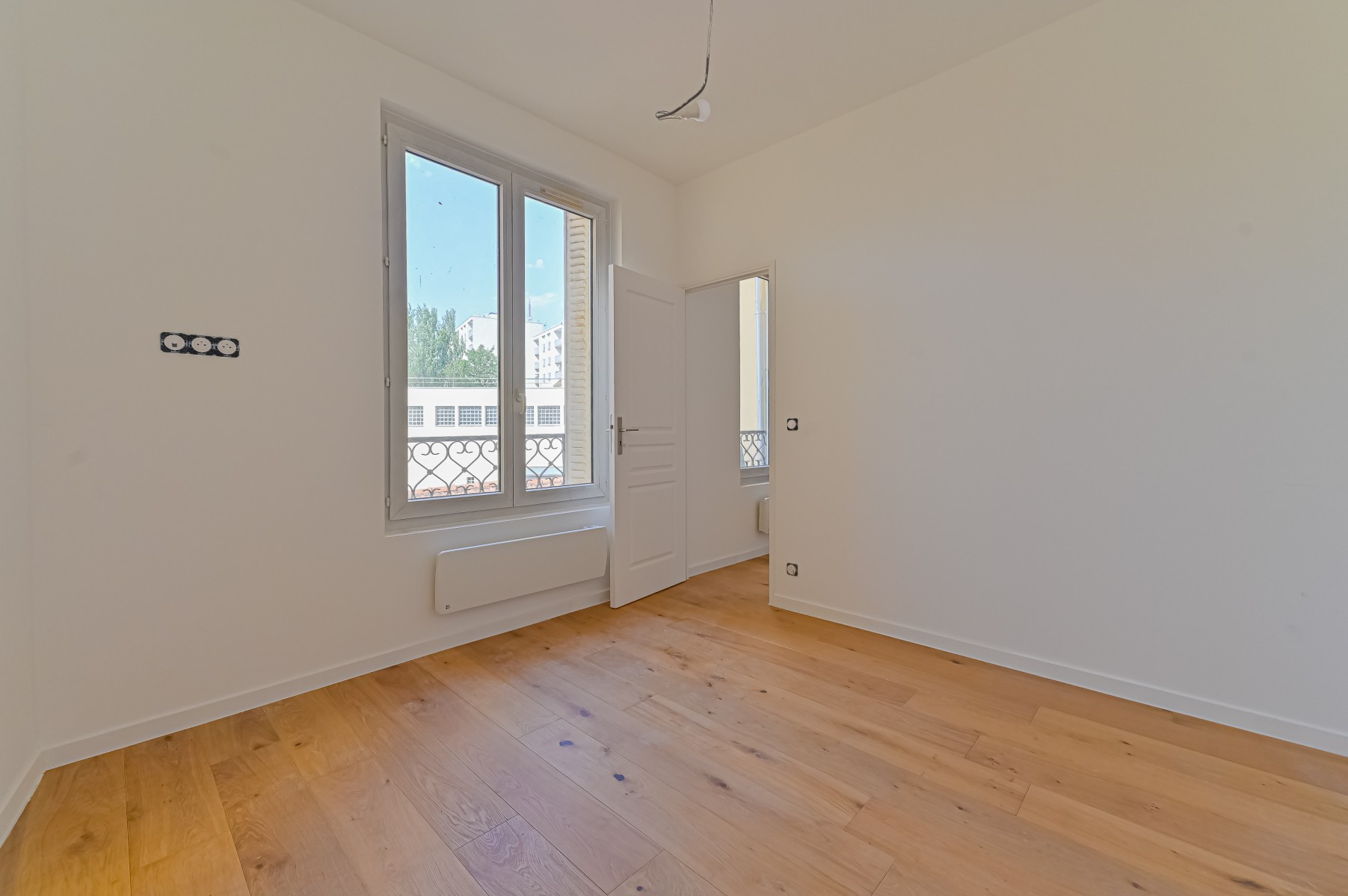 Appartement 2 Pièce(s) LES LILAS - Photo 9