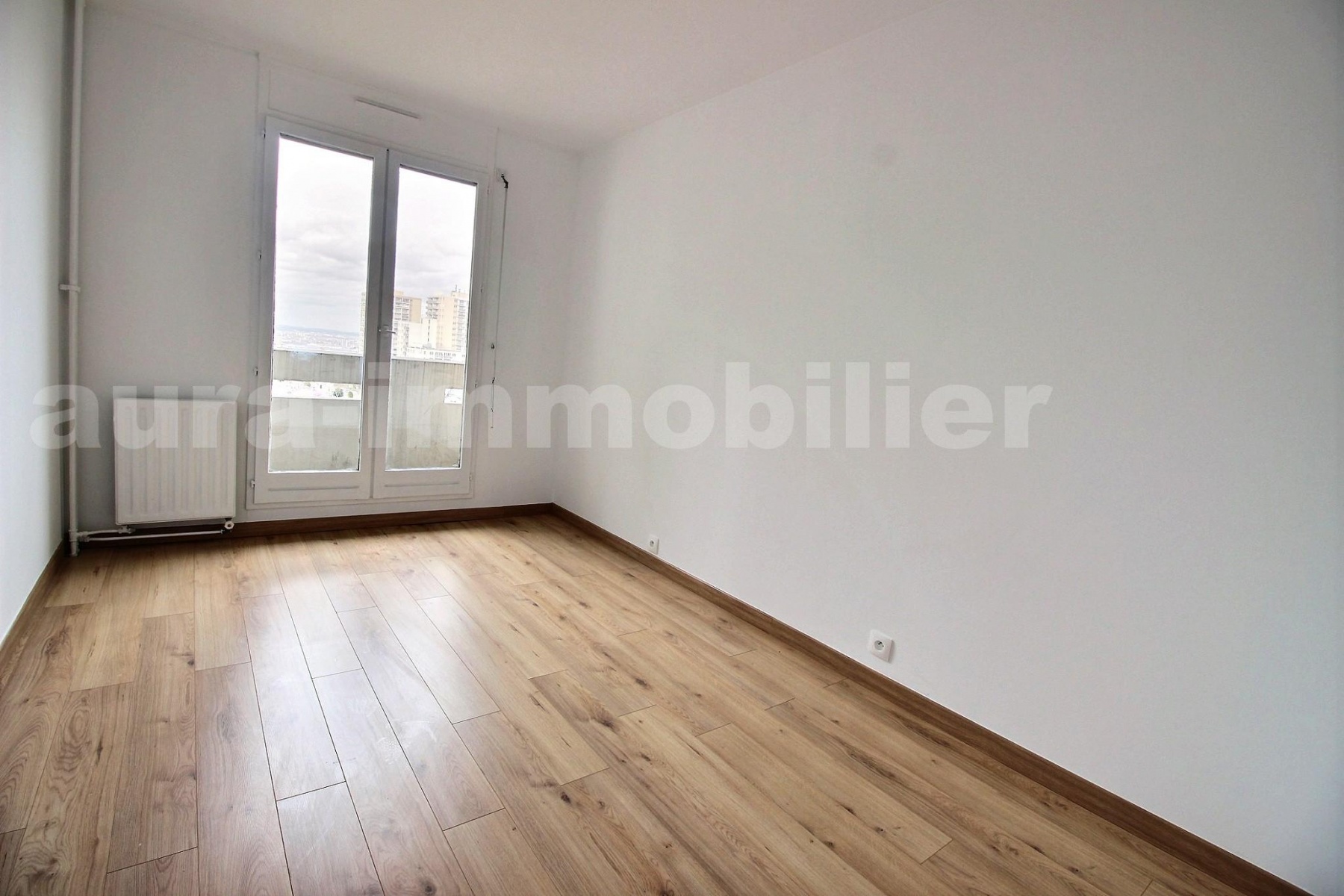 Appartement 2 Pièce(s) LES LILAS - Photo 4