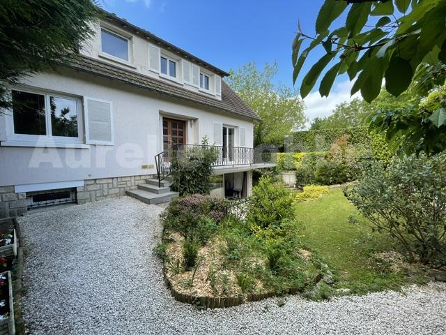 Maison 7 pièces 140 m² · à Claye-Souilly · 140 m² · 464 000 €