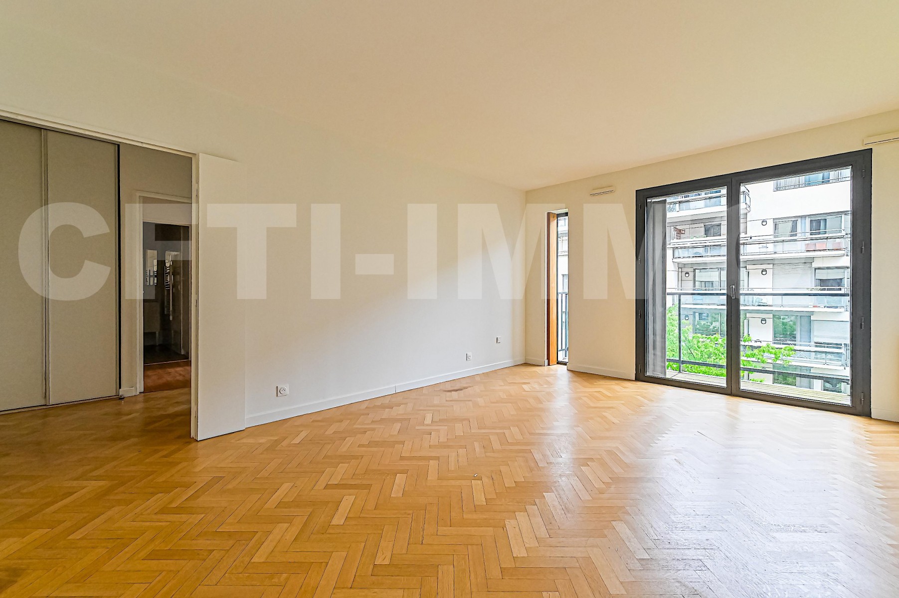 Appartement 2 Pièce(s) PARIS 15EME ARR.