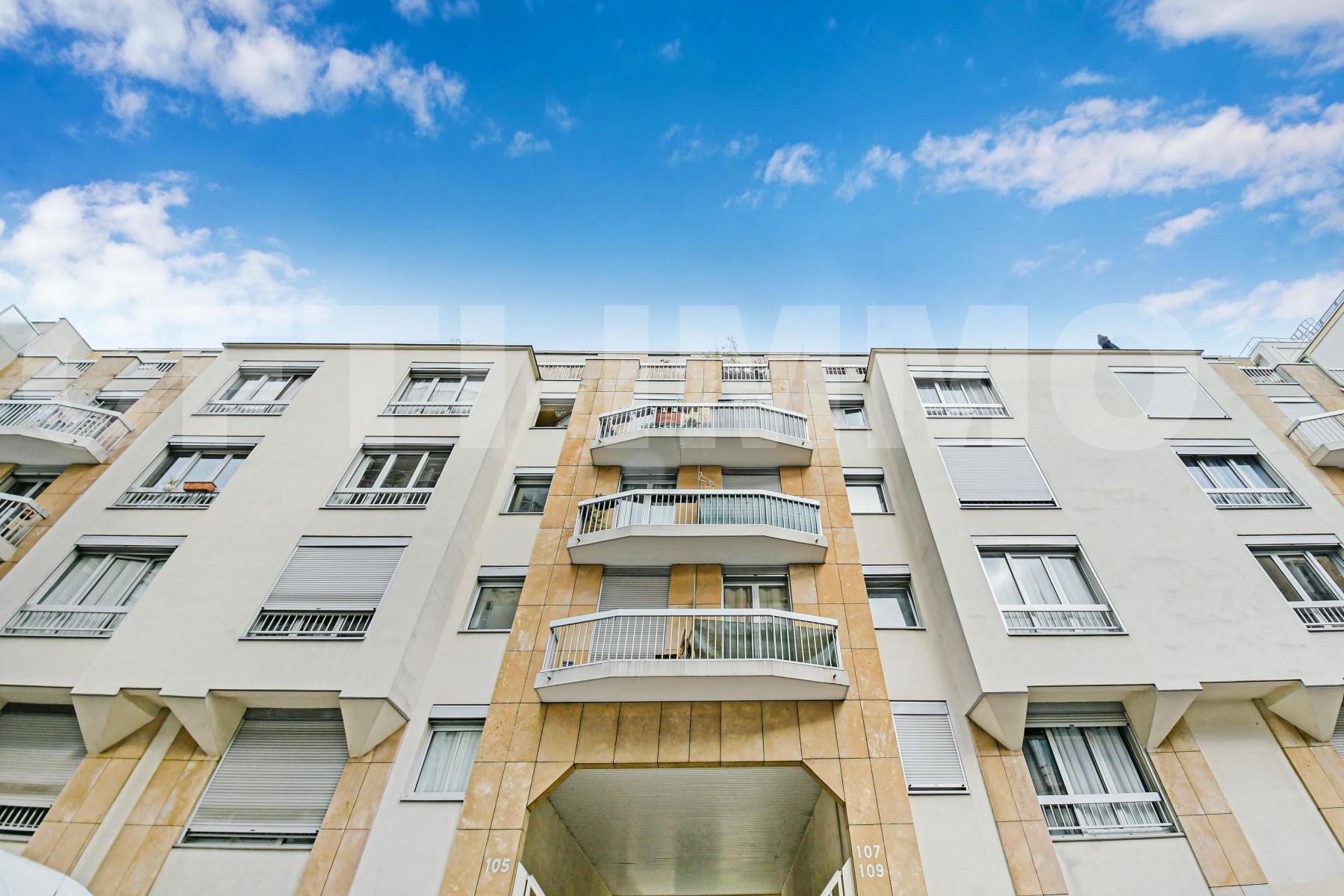 Appartement 3 Pièce(s) PARIS 20EME ARR.