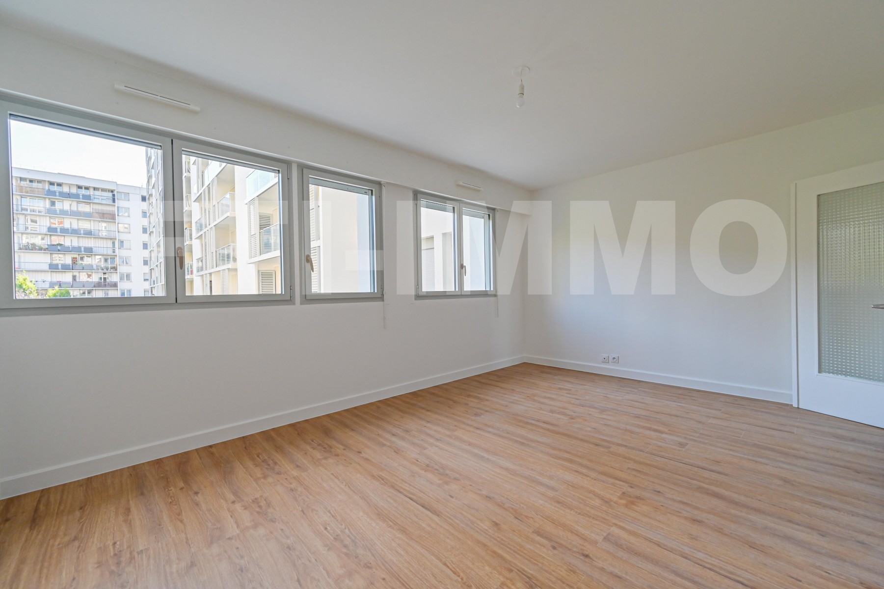 Appartement 4 Pièce(s) PARIS 19EME ARR.