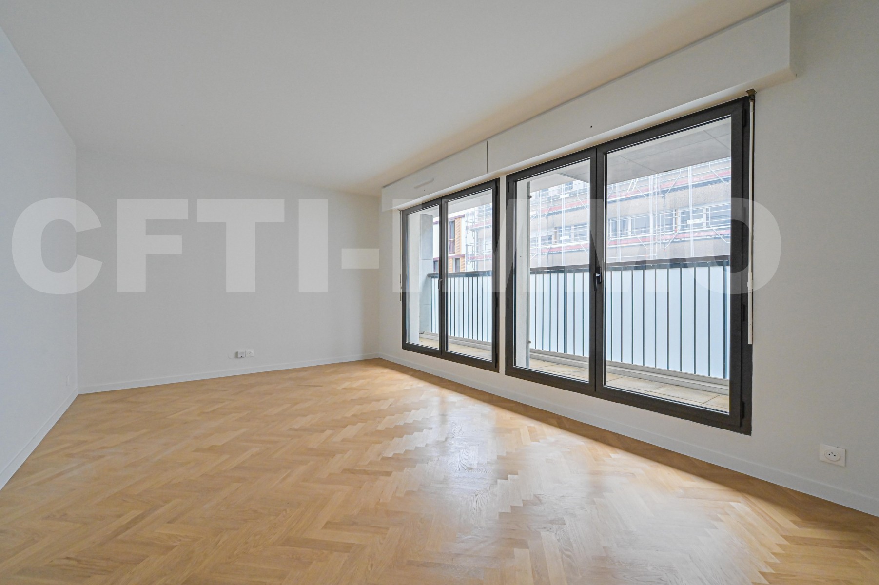 Appartement 4 Pièce(s) PARIS 15EME ARR.