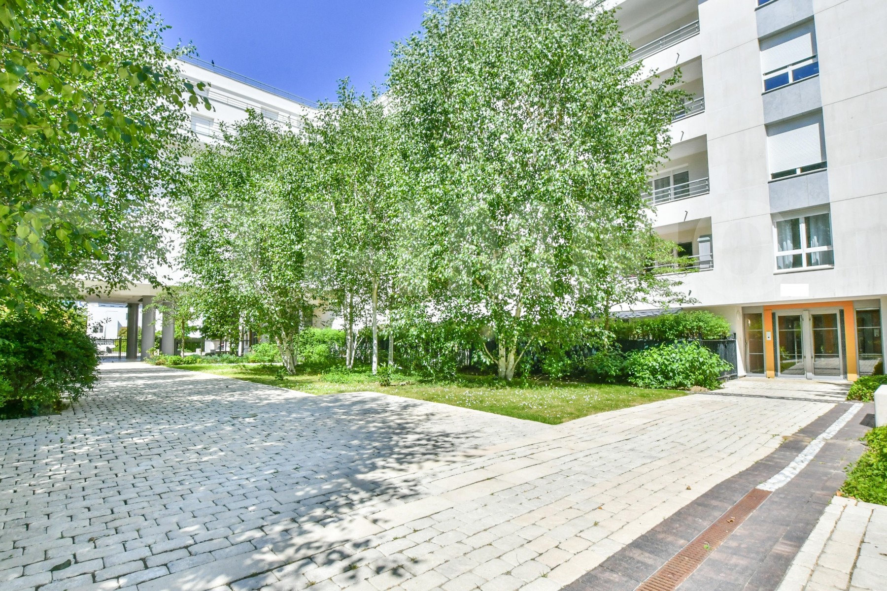 Appartement 4 Pièce(s) COURBEVOIE