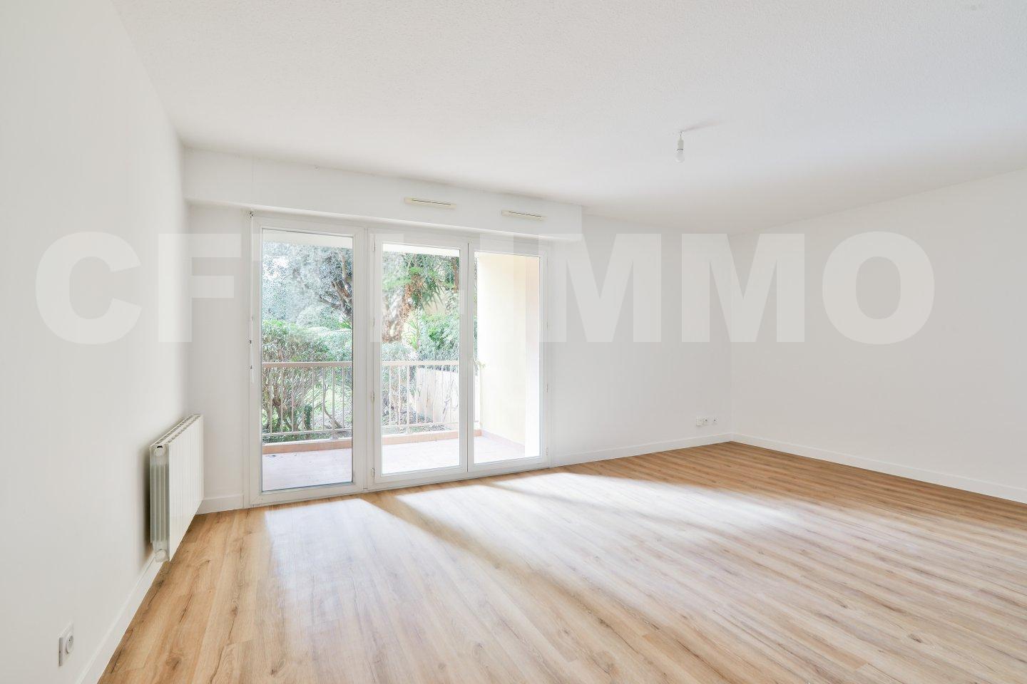 Appartement 4 Pièce(s) SAINT-LAURENT-DU-VAR