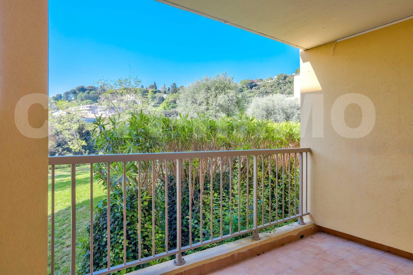 Appartement 4 Pièce(s) SAINT-LAURENT-DU-VAR