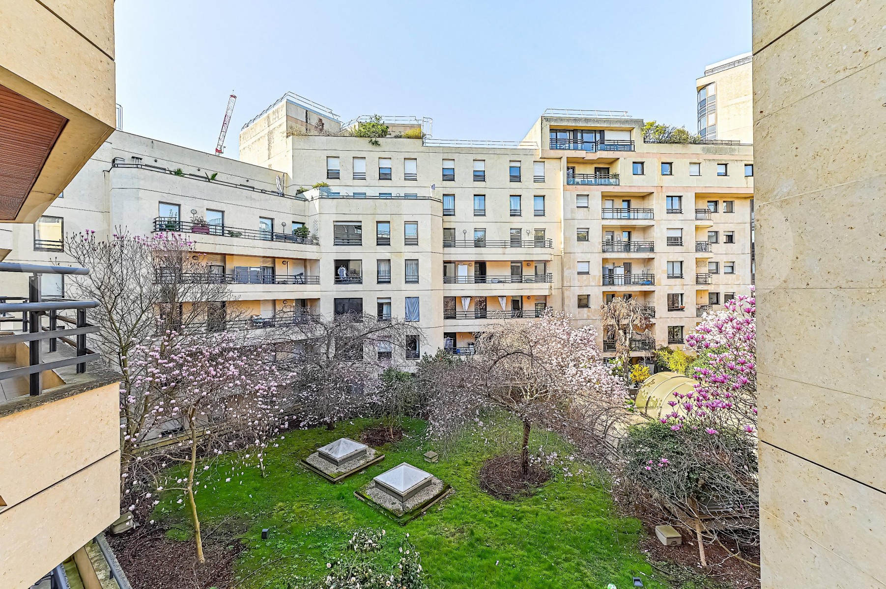 Appartement 3 Pièce(s) LEVALLOIS-PERRET