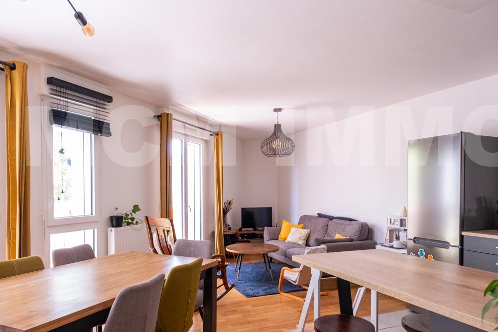 Appartement 3 Pièce(s) MONTREUIL