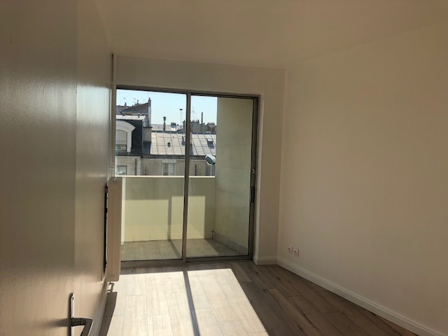 Appartement 2 Pièce(s) CHARENTON-LE-PONT - Photo 2