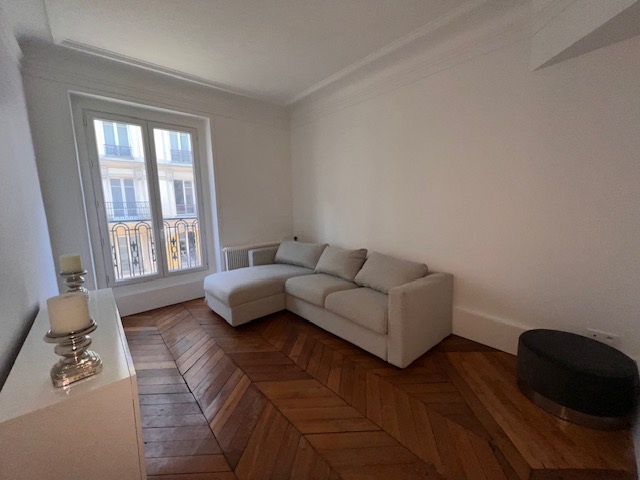 Appartement 2 Pièce(s) PARIS 10EME ARR.