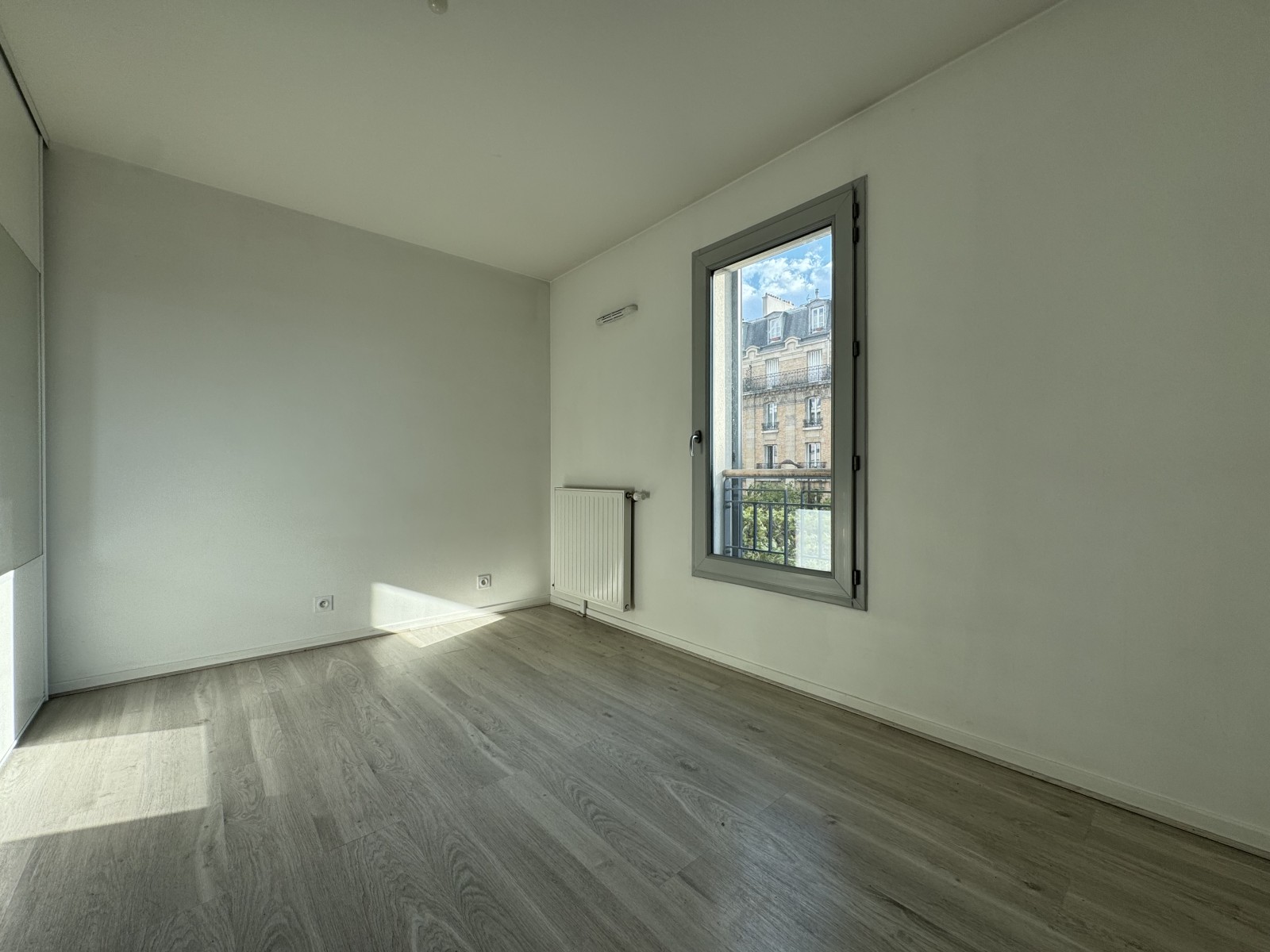 Appartement 2 Pièce(s) CHARENTON-LE-PONT - Photo 3