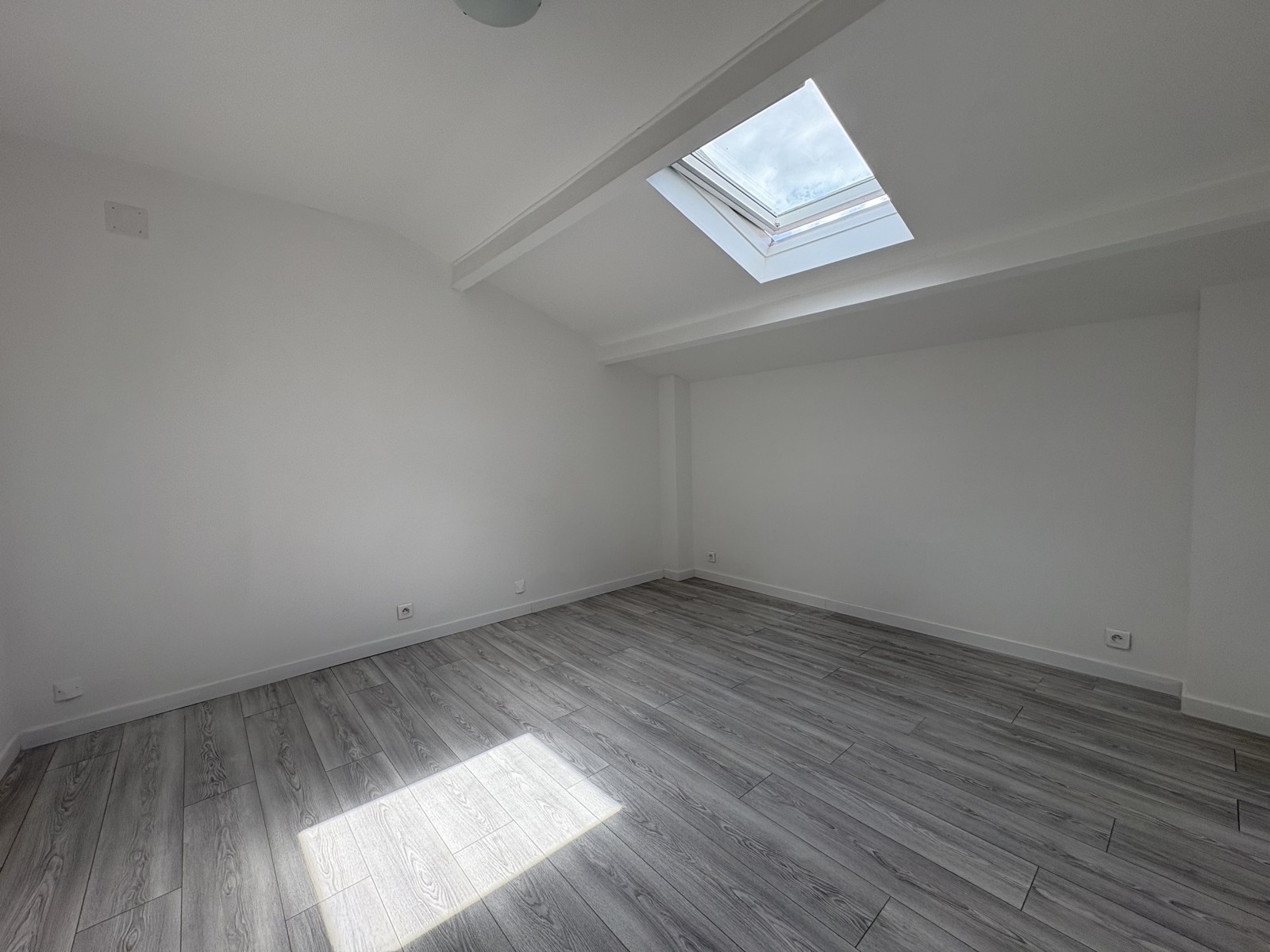 Maison 4 Pièce(s) BAGNOLET - Photo 6