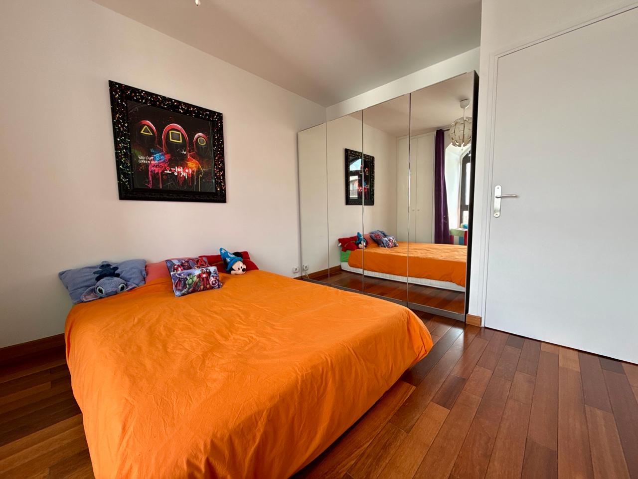 Loft 4 Pièce(s) CHARENTON-LE-PONT - Photo 4