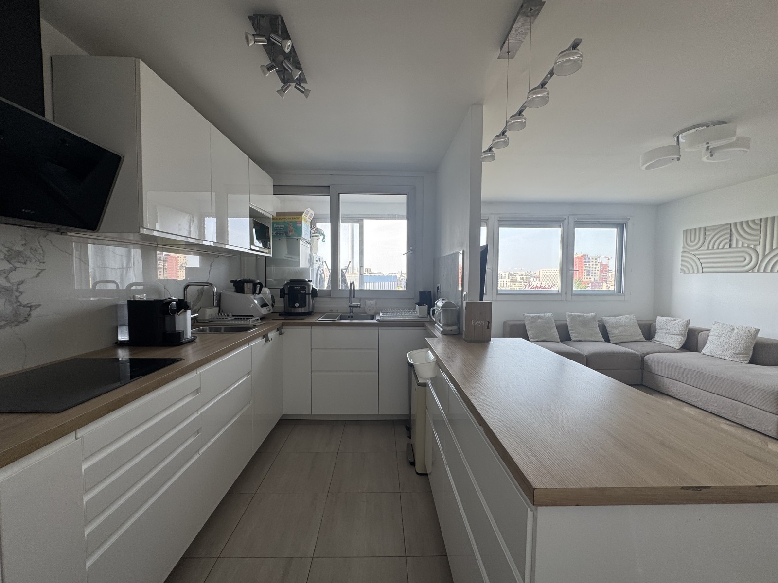 Appartement 4 Pièce(s) CHARENTON-LE-PONT - Photo 2