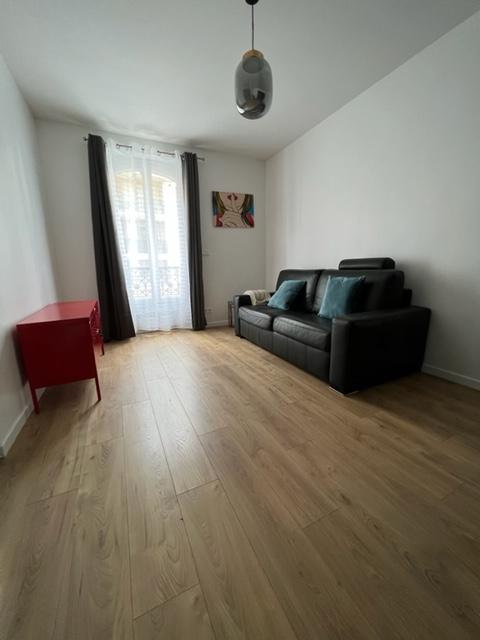 Studio 1 Pièce(s) CHARENTON-LE-PONT - Photo 1