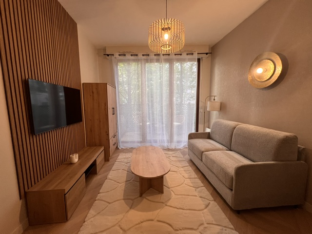 Studio 1 Pièce(s) CHARENTON-LE-PONT