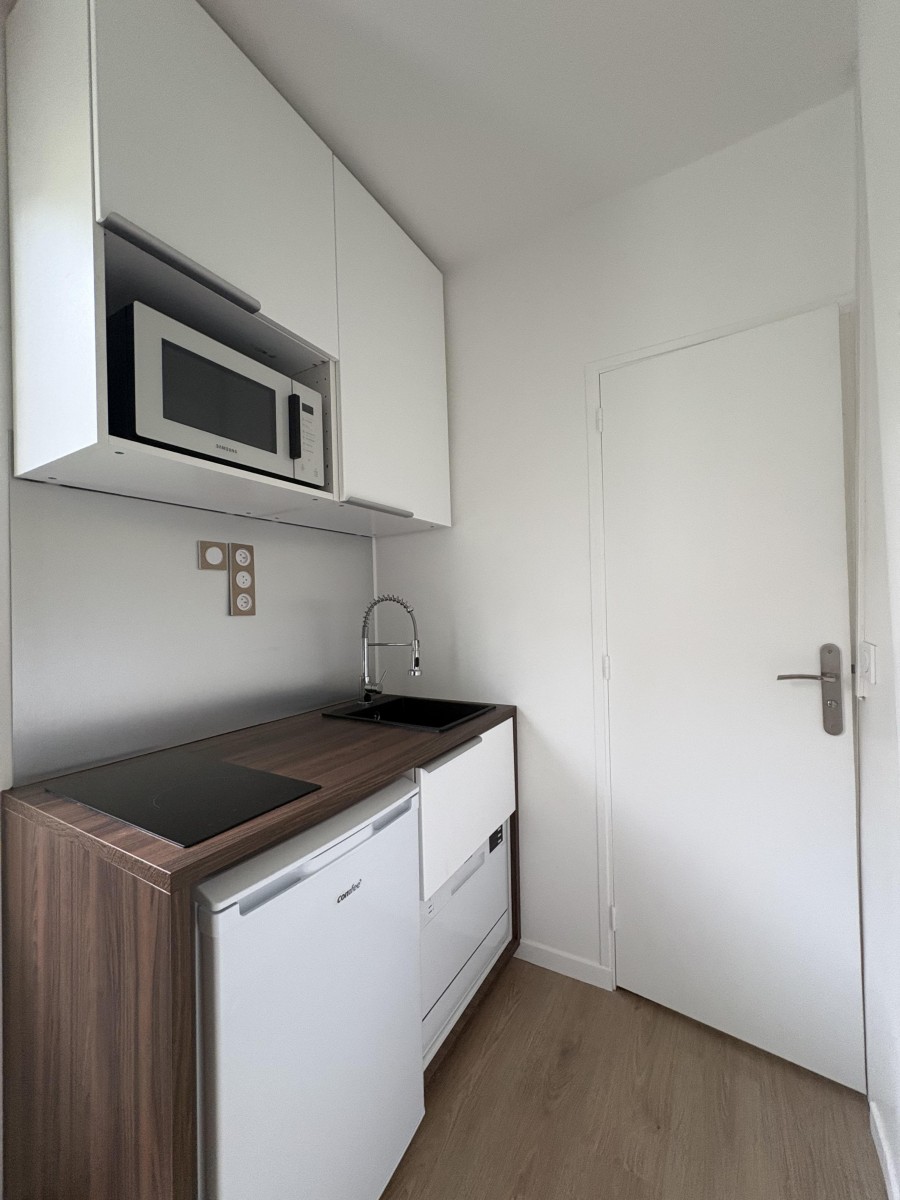 Appartement 1 Pièce(s) CHARENTON-LE-PONT - Photo 3