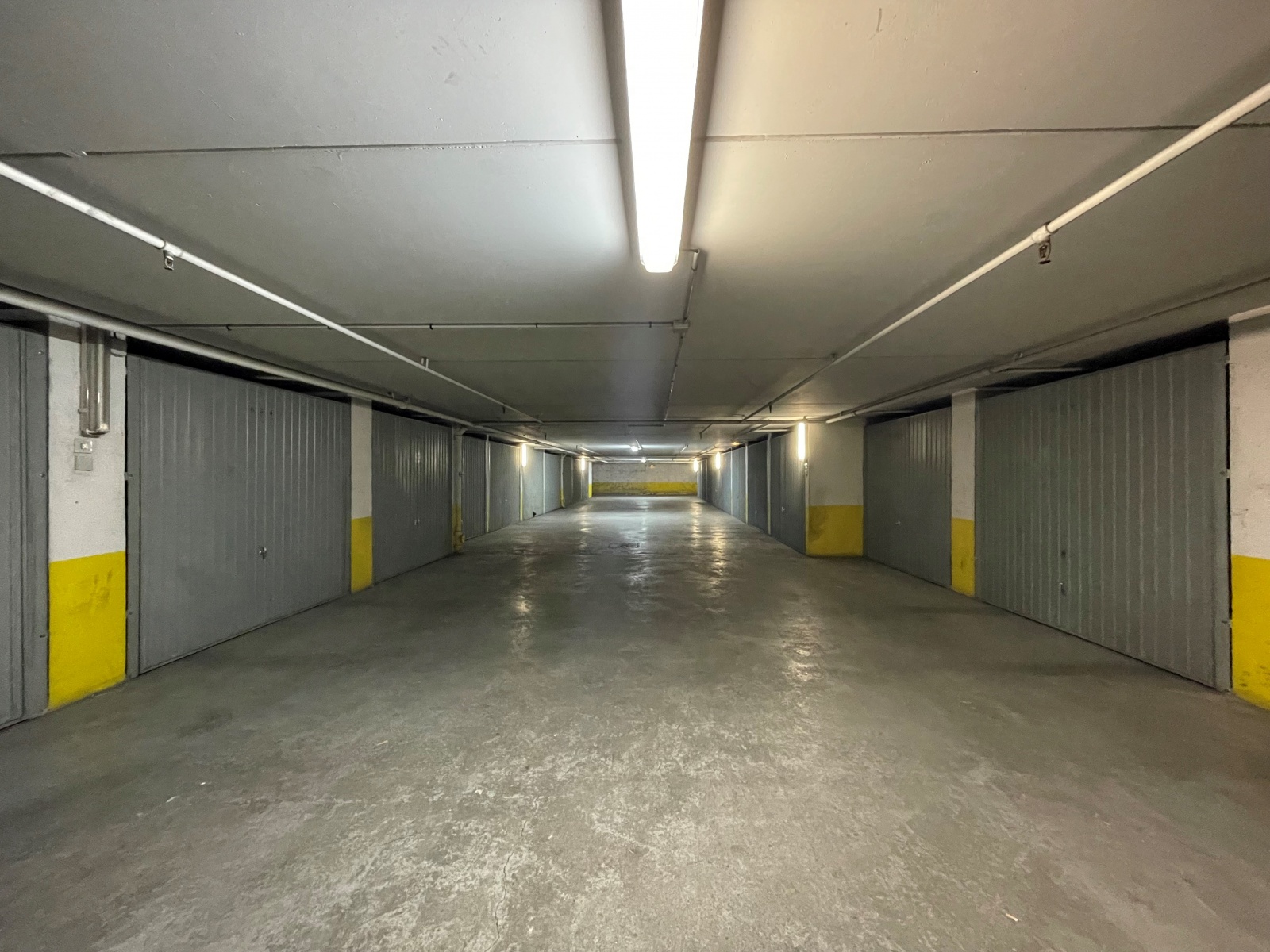 Parking  CHARENTON-LE-PONT