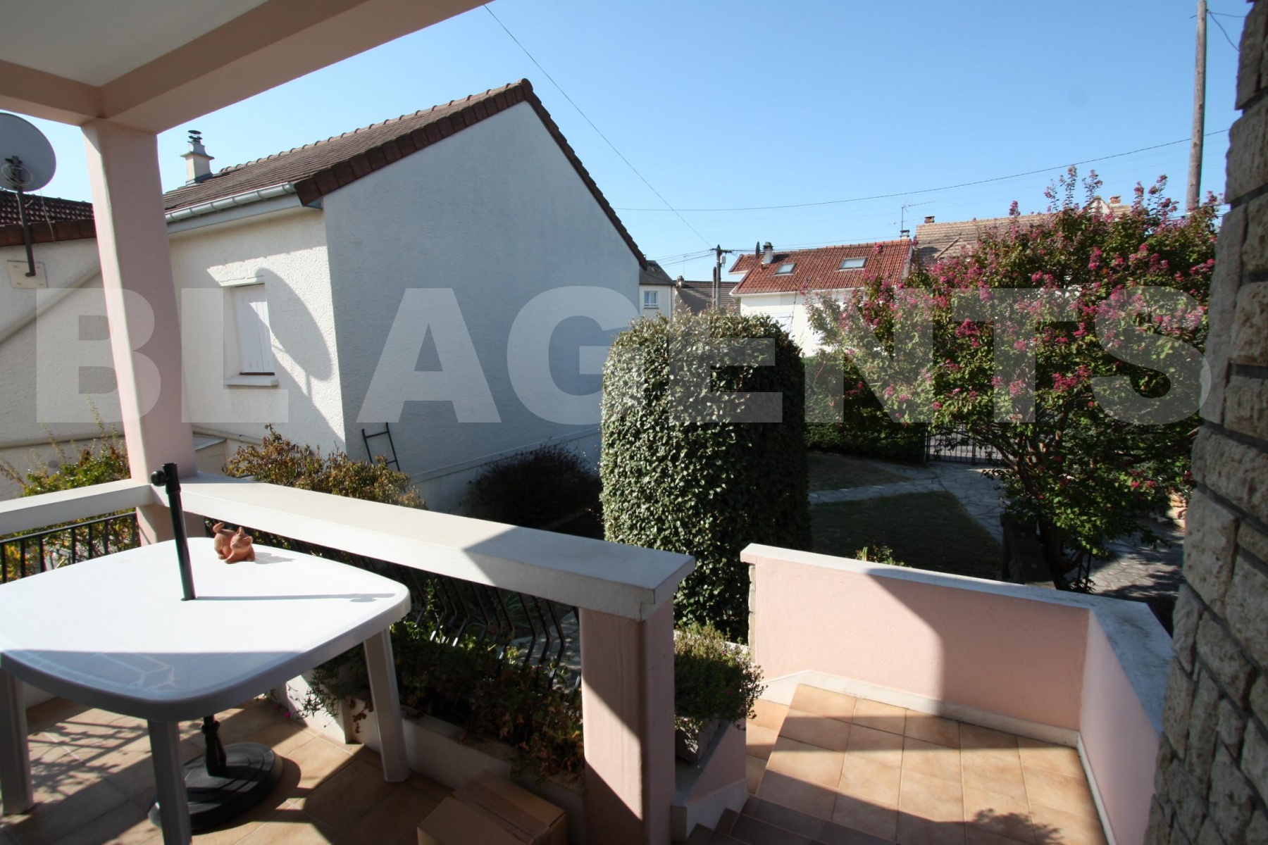 Maison 10 Pièce(s) VIGNEUX-SUR-SEINE - Photo 3
