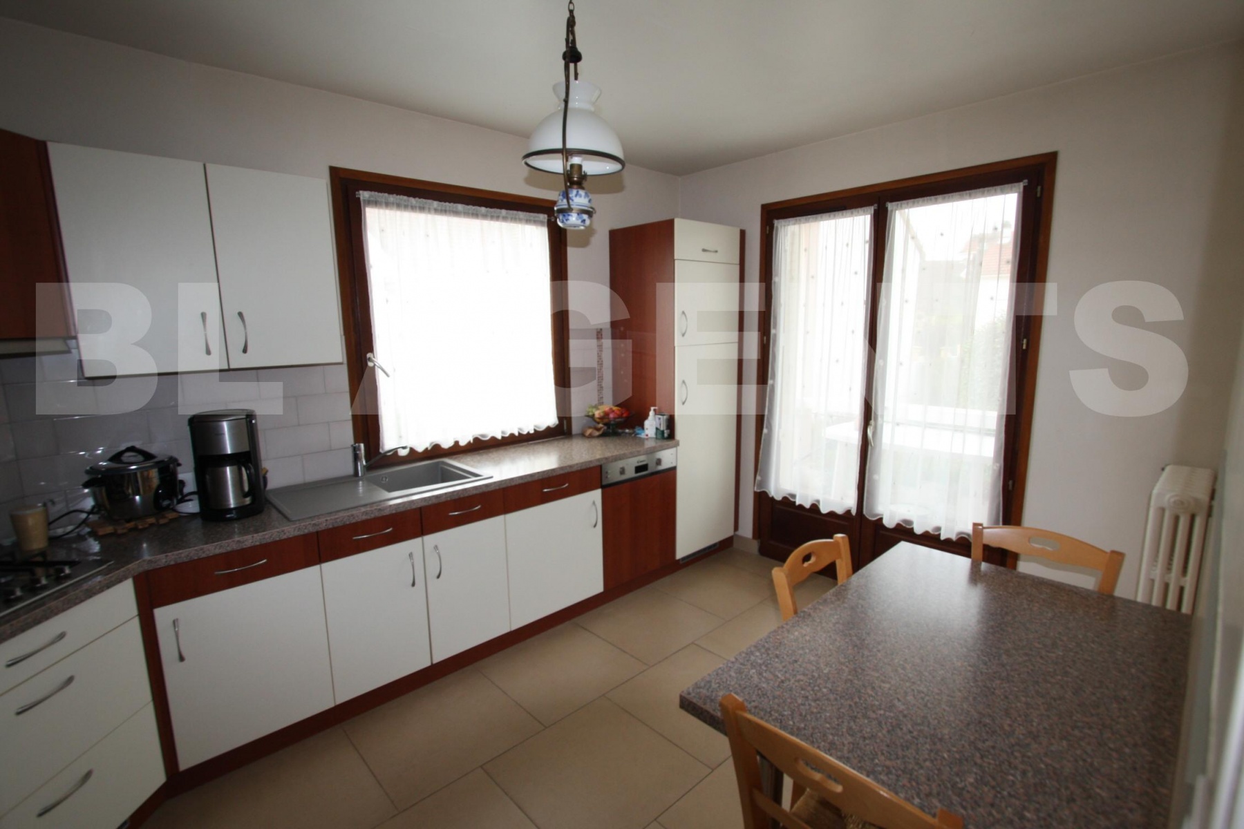 Maison 10 Pièce(s) VIGNEUX-SUR-SEINE - Photo 4