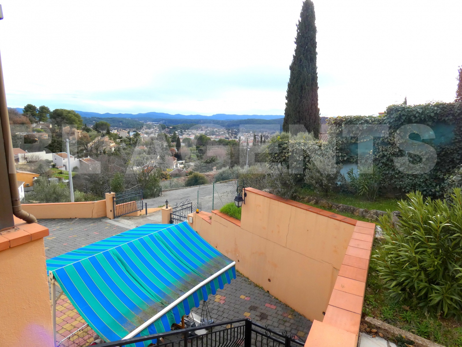 Maison traditionnelle 7 Pièce(s) DRAGUIGNAN - Photo 12