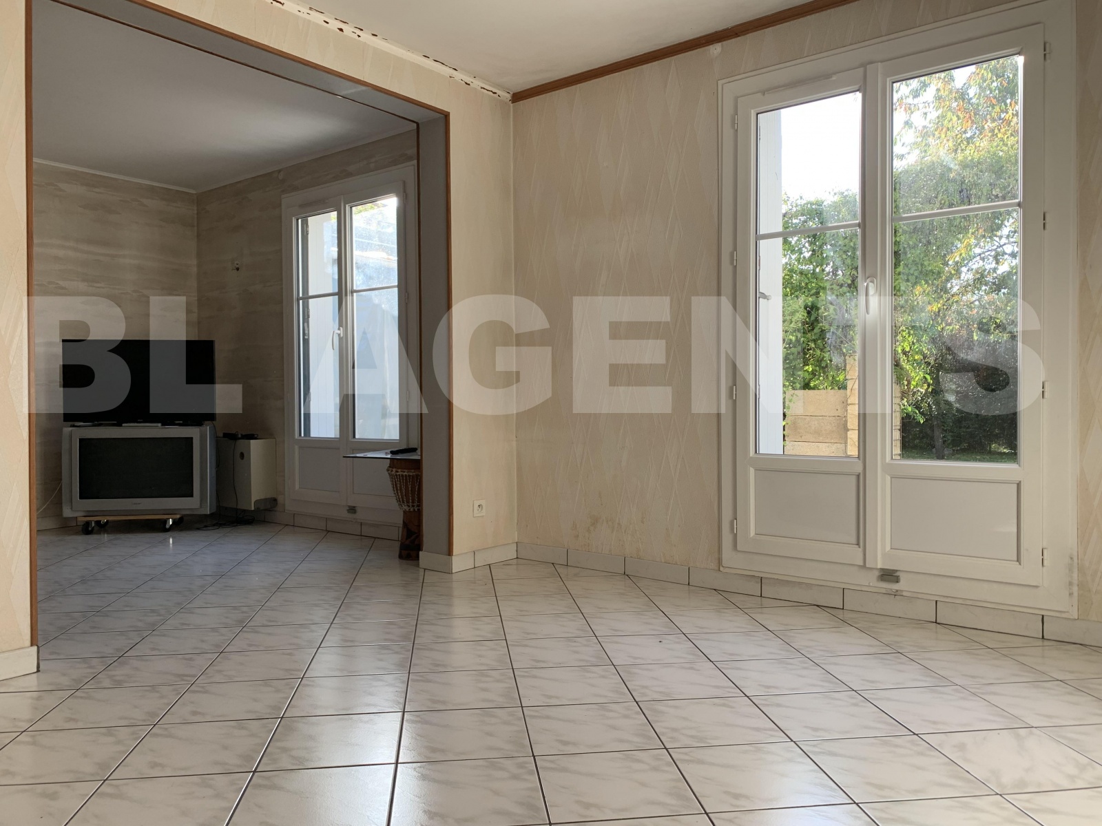 Maison 6 Pièce(s) SAVIGNY-LE-TEMPLE - Photo 3