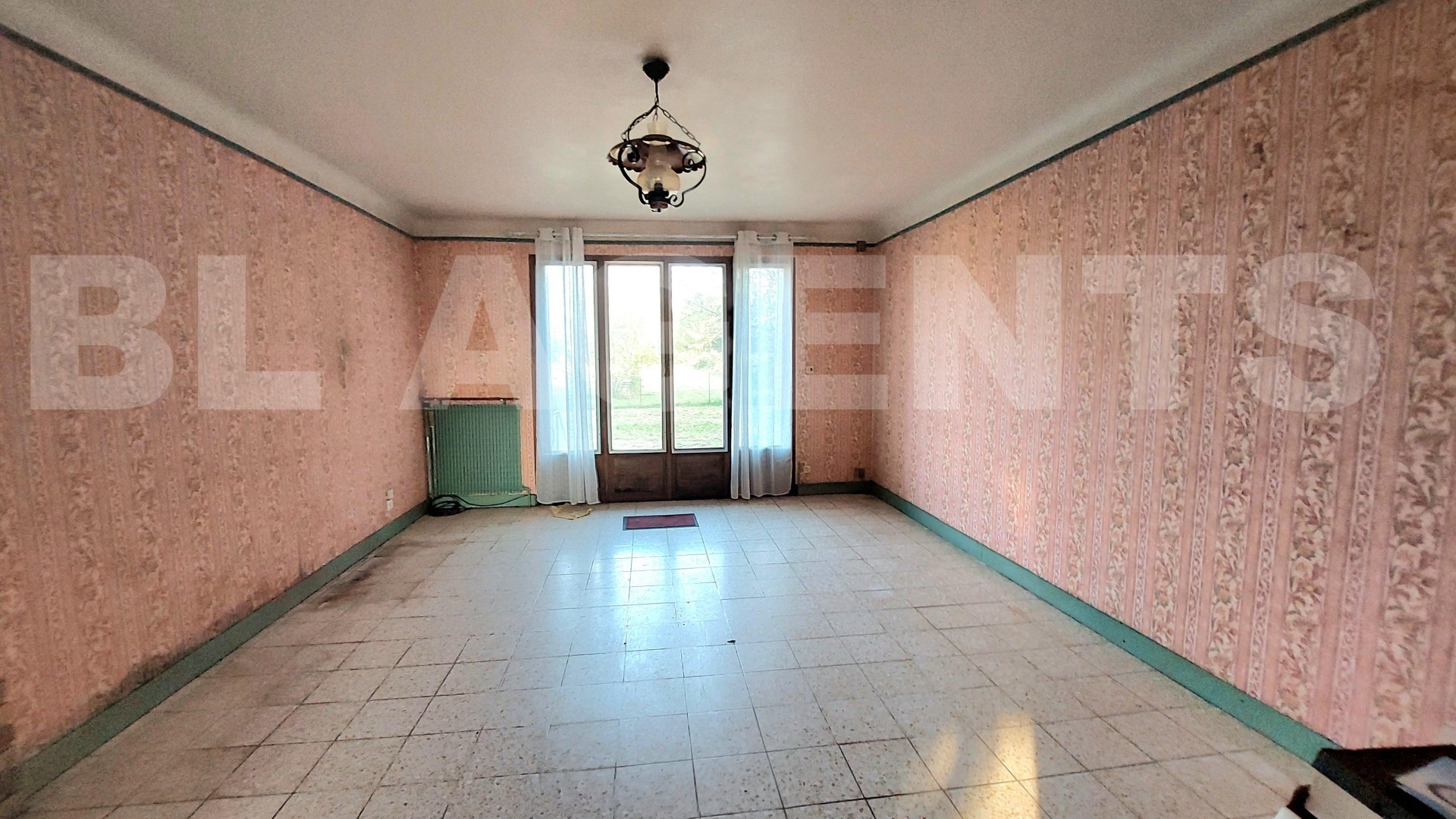 Maison 6 Pièce(s) NANTEUIL-LES-MEAUX - Photo 4