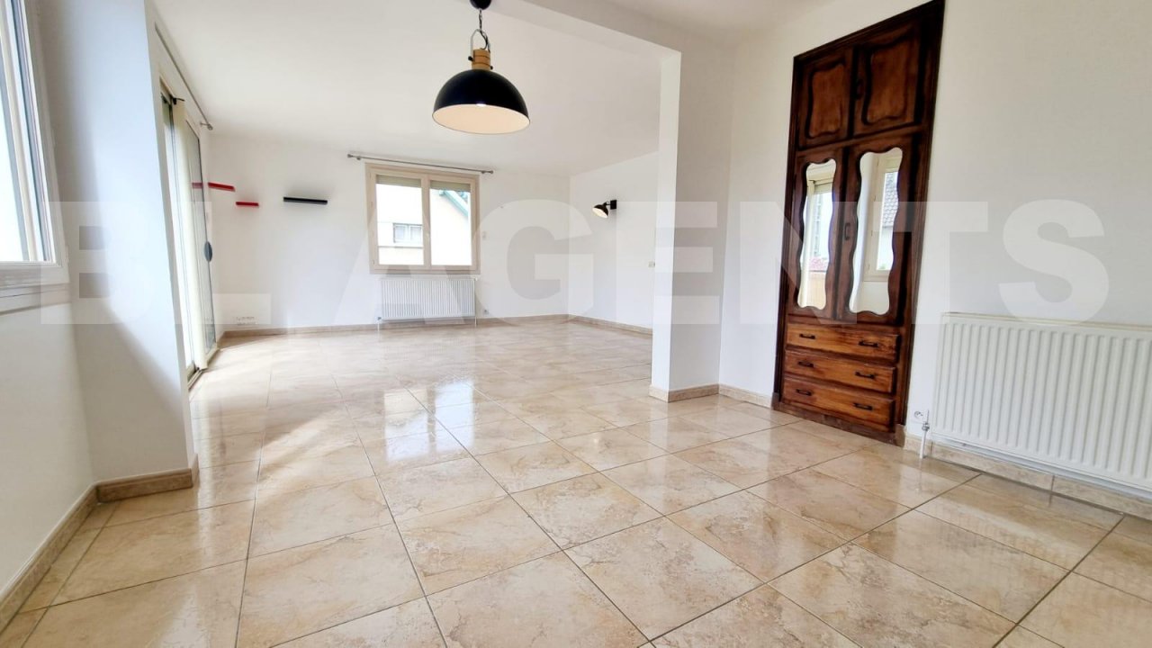 Maison 6 Pièce(s) COULOMMIERS - Photo 4