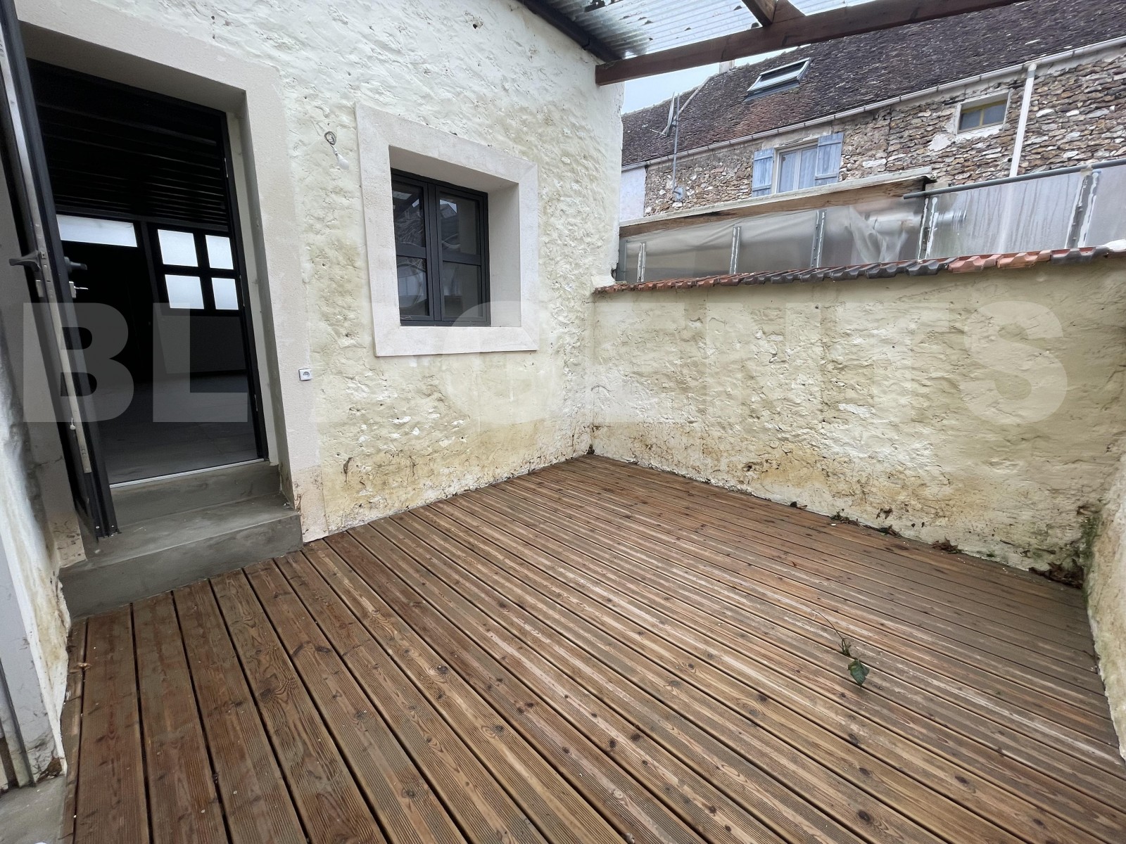 Maison 6 Pièce(s) CRECY-LA-CHAPELLE - Photo 7