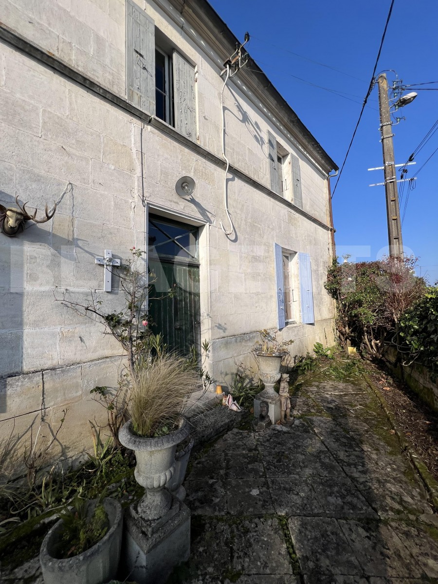 Maison charentaise 6 Pièce(s) SAINT-PORCHAIRE - Photo 10