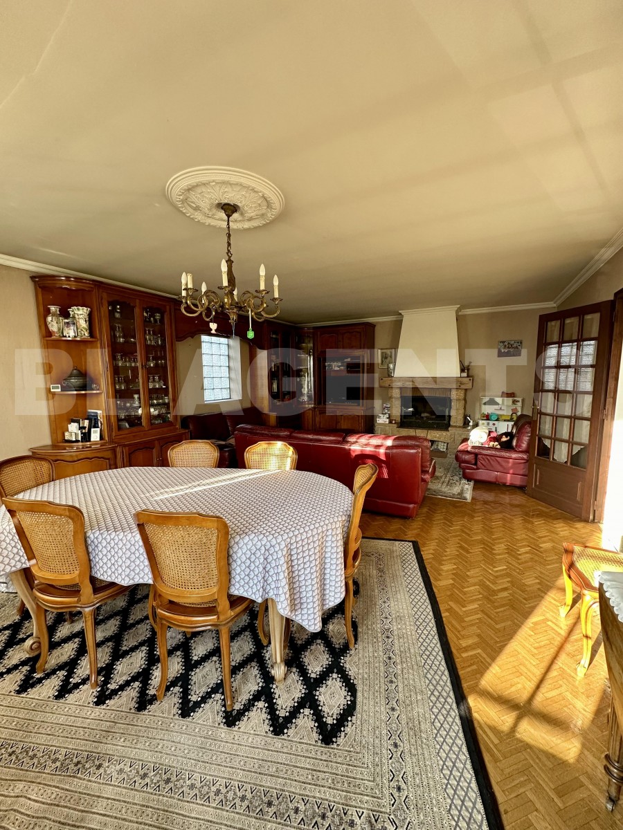 Maison 10 Pièce(s) TREMBLAY-EN-FRANCE - Photo 3