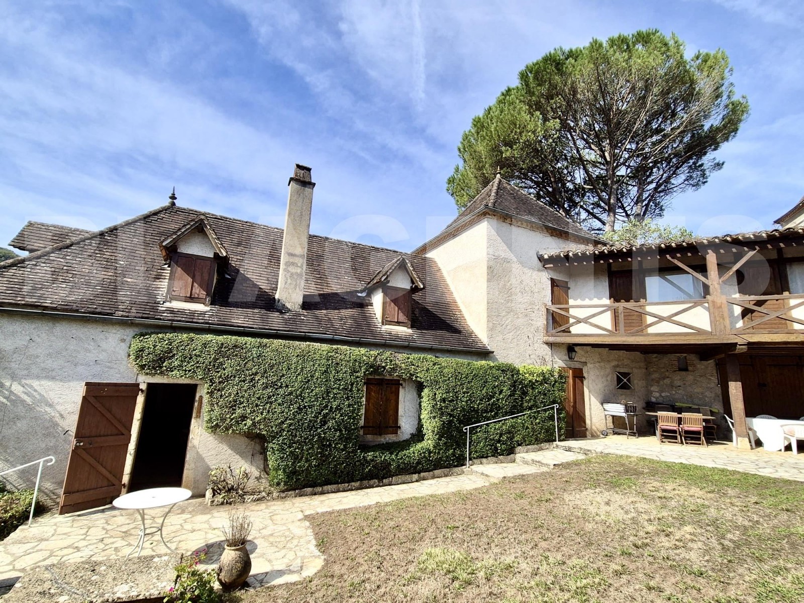 Maison 11 Pièce(s) TOUR-DE-FAURE - Photo 3
