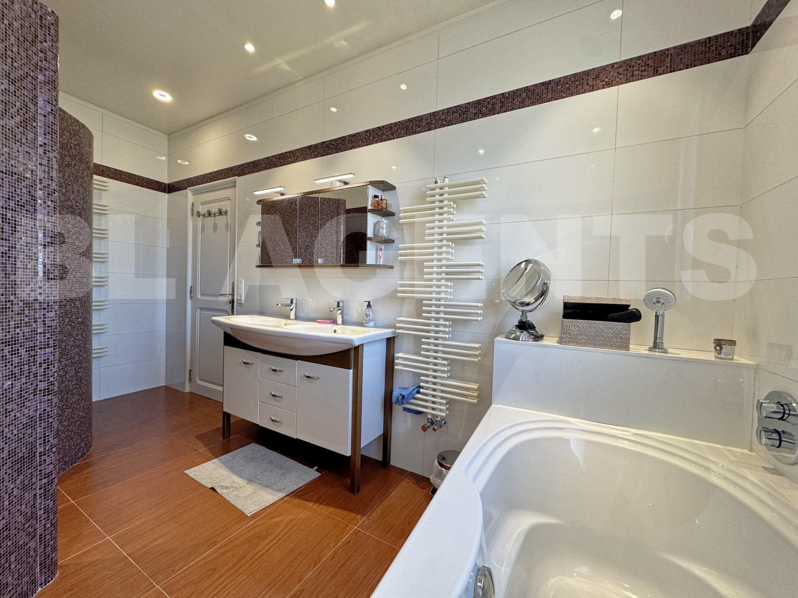 Maison 7 Pièce(s) COULOMMIERS - Photo 24