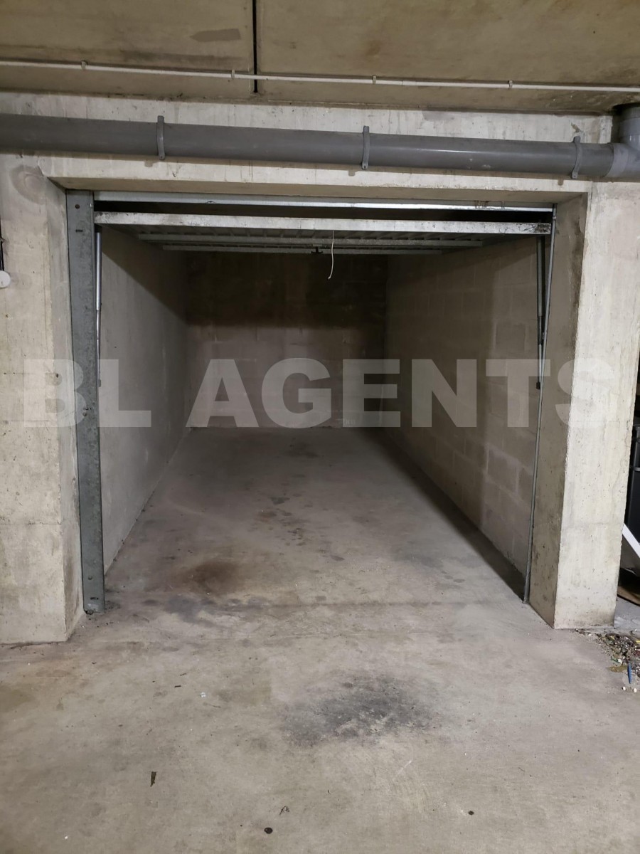 Parking  LA FERTE-SOUS-JOUARRE - Photo 2