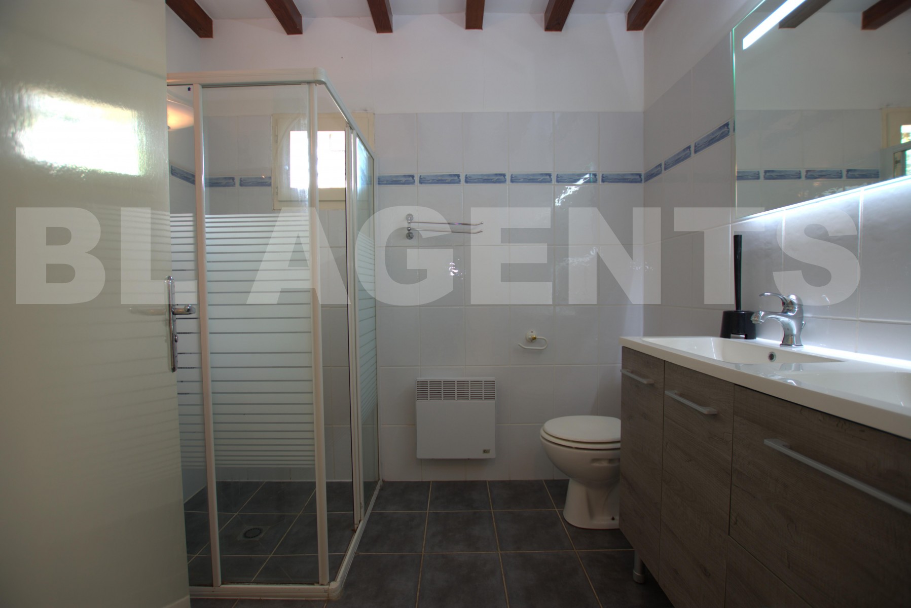 Maison 3 Pièce(s) BROSSAC - Photo 12