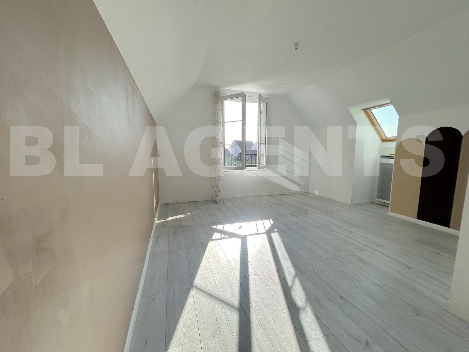 Maison 6 Pièce(s) IVRY-LE-TEMPLE - Photo 11