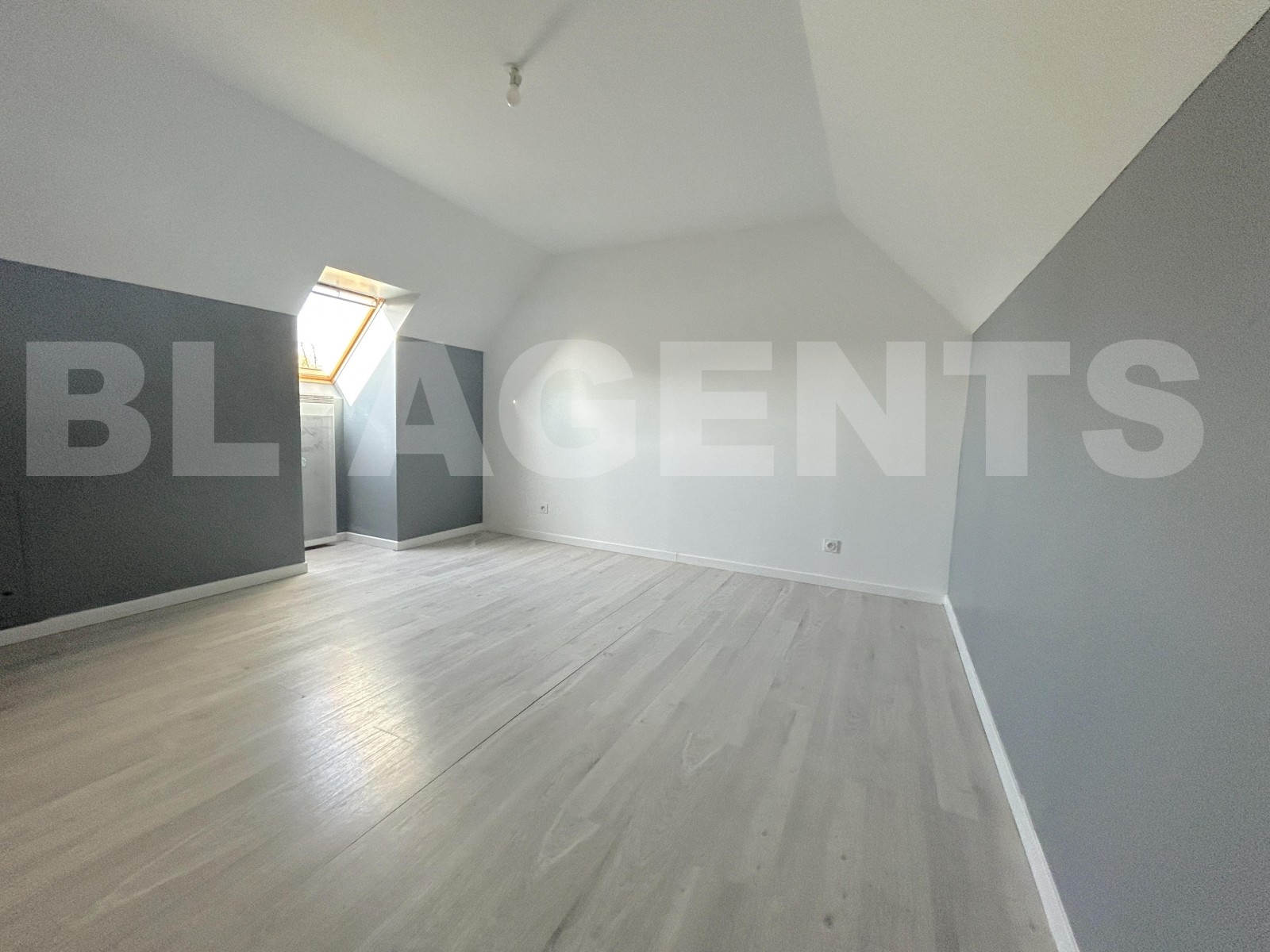 Maison 6 Pièce(s) IVRY-LE-TEMPLE - Photo 13