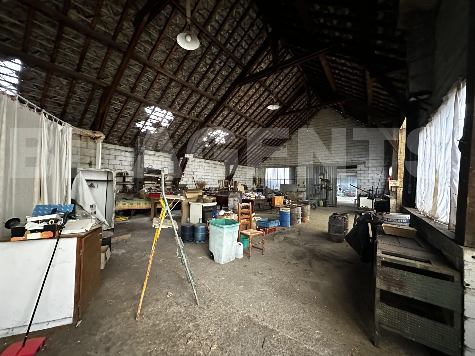 Immeuble  RILHAC-TREIGNAC - Photo 5