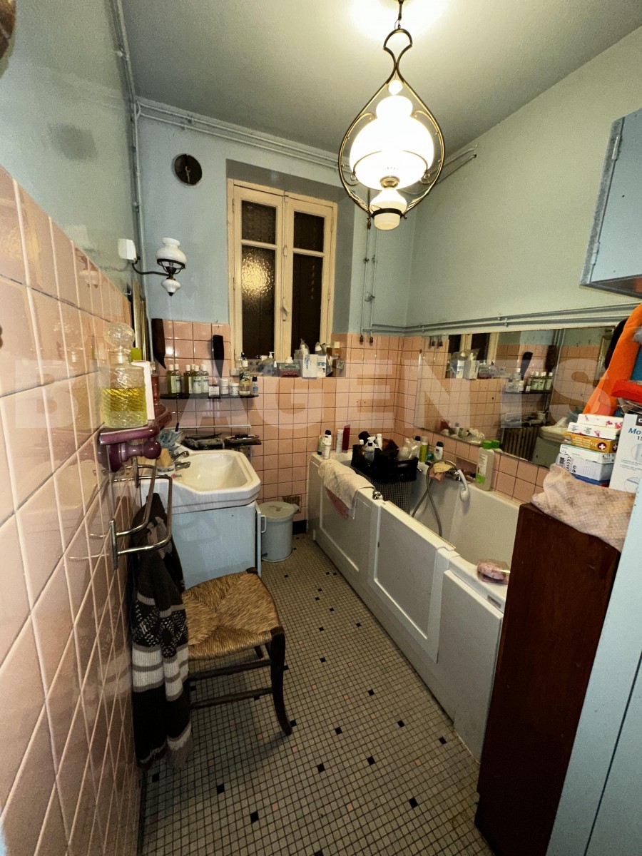Immeuble  RILHAC-TREIGNAC - Photo 17