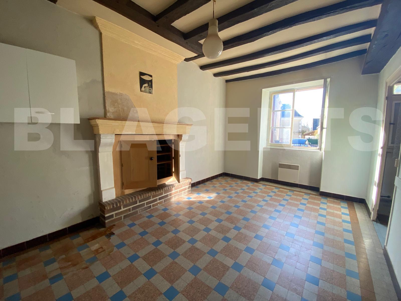 Maison de village 4 Pièce(s) YVRE-LE-POLIN - Photo 4