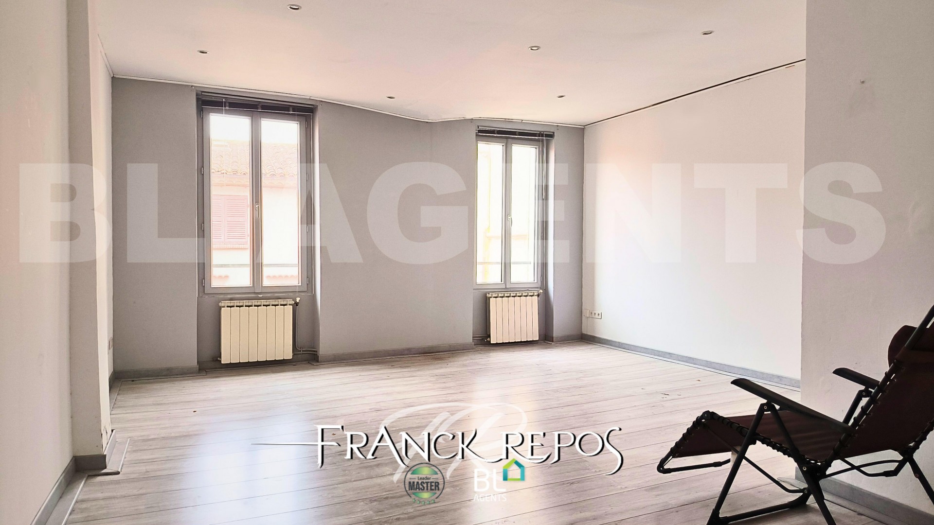 Maison de maître 7 Pièce(s) GAREOULT - Photo 4