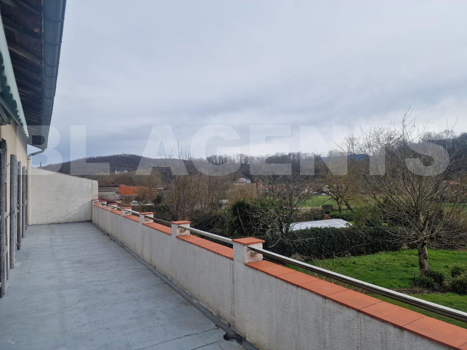 Maison 8 Pièce(s) POINTIS-INARD - Photo 10