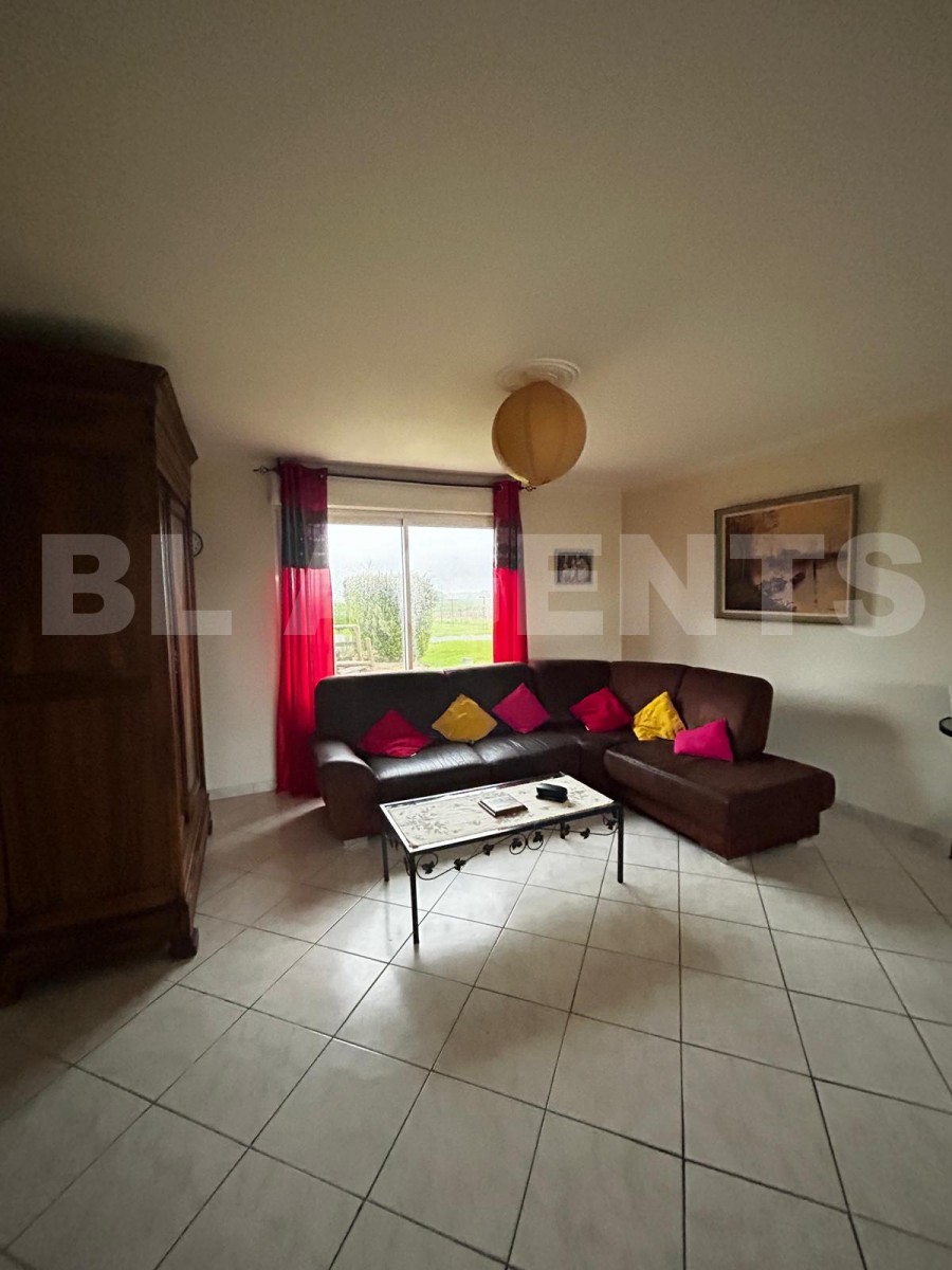 Maison traditionnelle 7 Pièce(s) SAINT-GEORGES-DES-COTEAUX - Photo 2