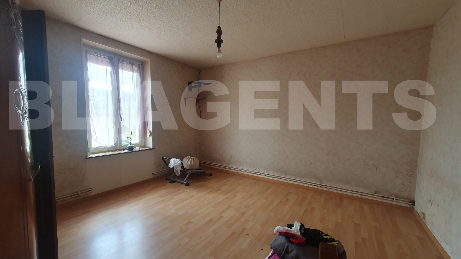 Maison 7 Pièce(s) MONTIGNY-DEVANT-SASSEY - Photo 4