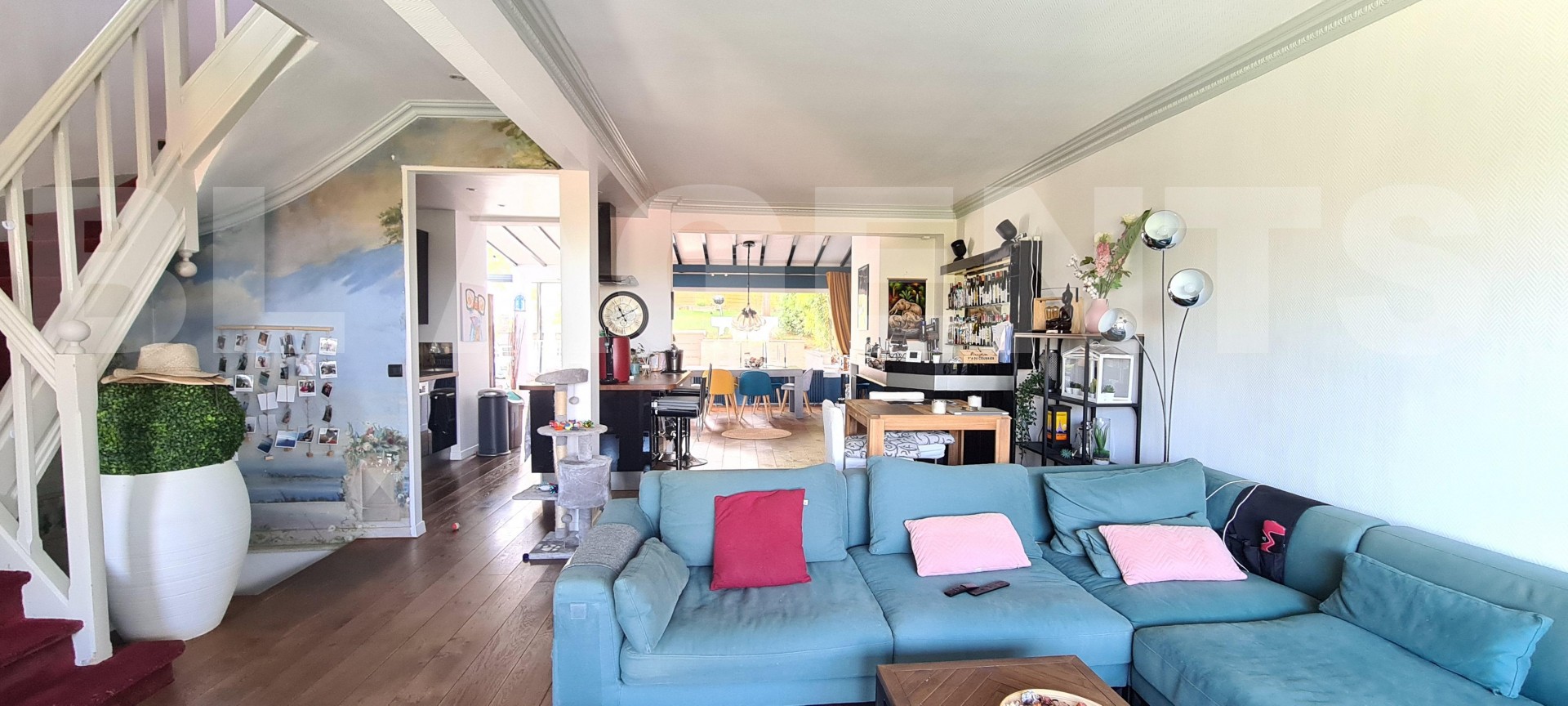 Maison 7 Pièce(s) CHENNEVIERES-SUR-MARNE - Photo 2