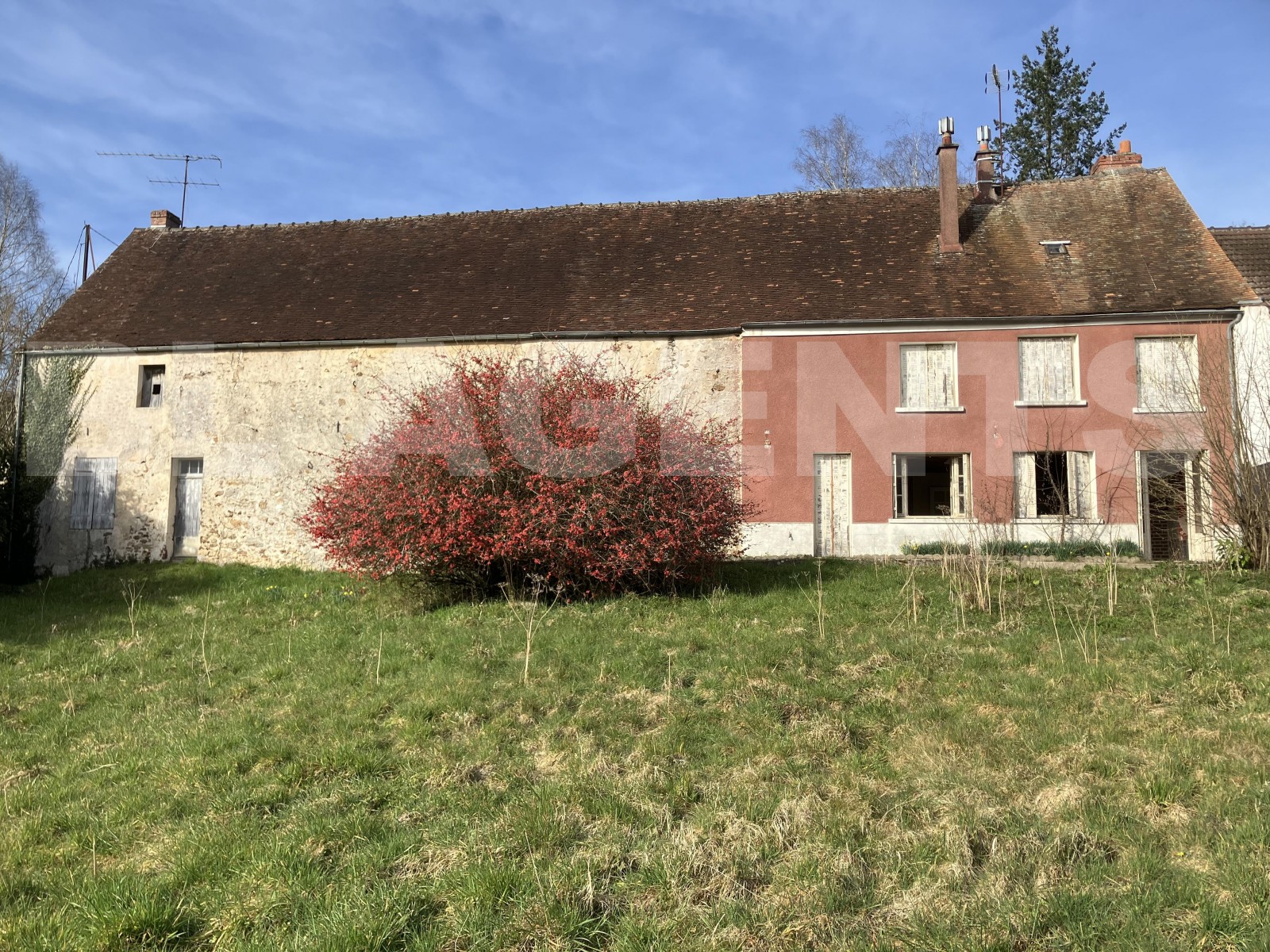 Maison 9 Pièce(s) REBAIS - Photo 1