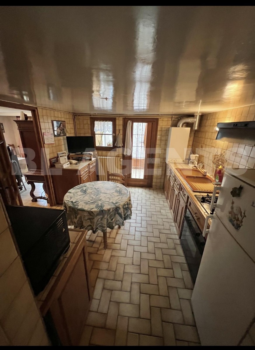 Maison 3 Pièce(s) VARREDDES - Photo 2